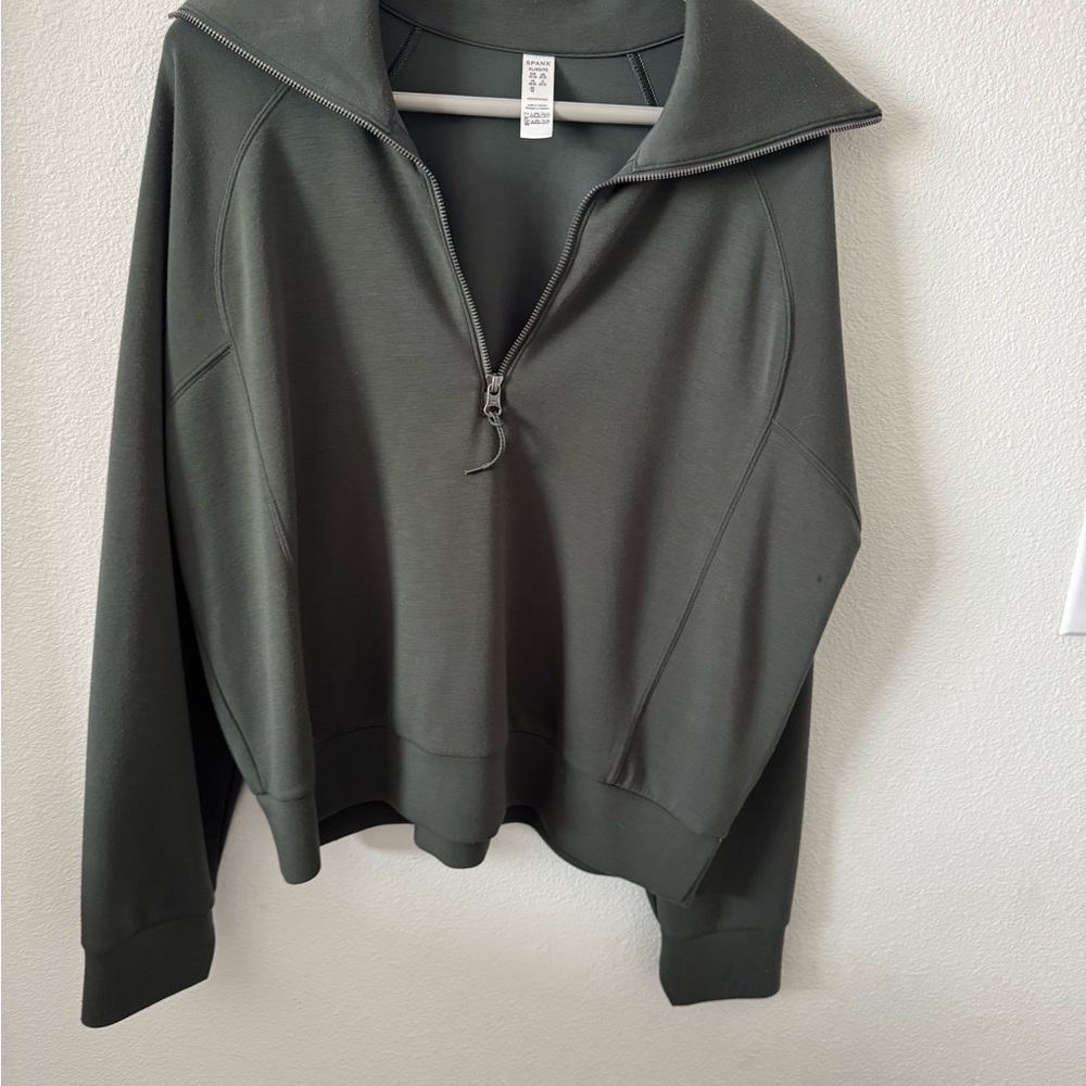 SPANX Green Quarter-Zip Pullover
